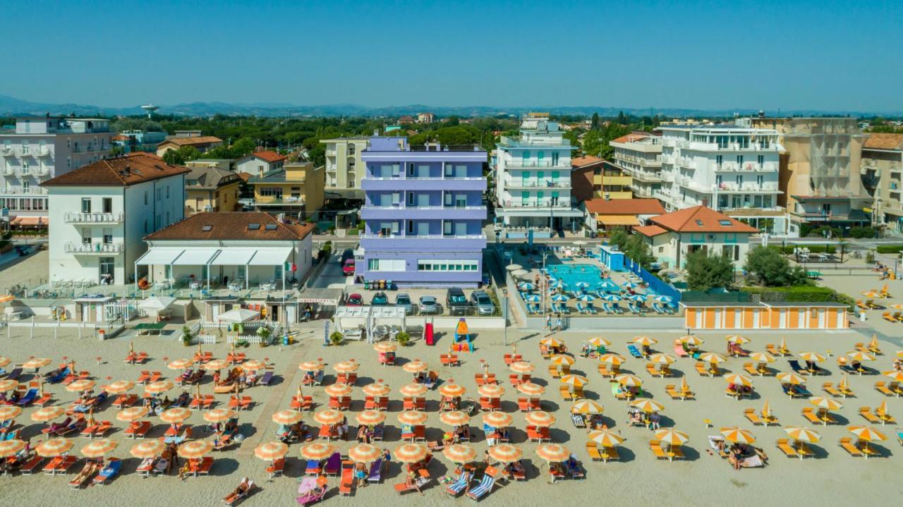 Beach Suite Hotel Bellaria-Igea Marina Exteriör bild